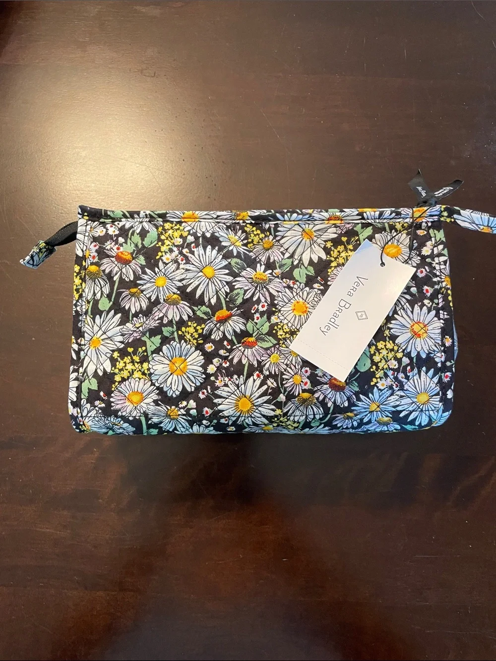 NWT Vera Bradley Trapeze Cosmetic Makeup Travel Bag Daisies Print